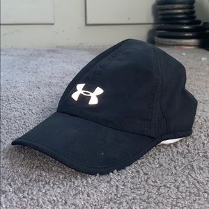 UNDER ARMOUR REFLECTIVE HAT